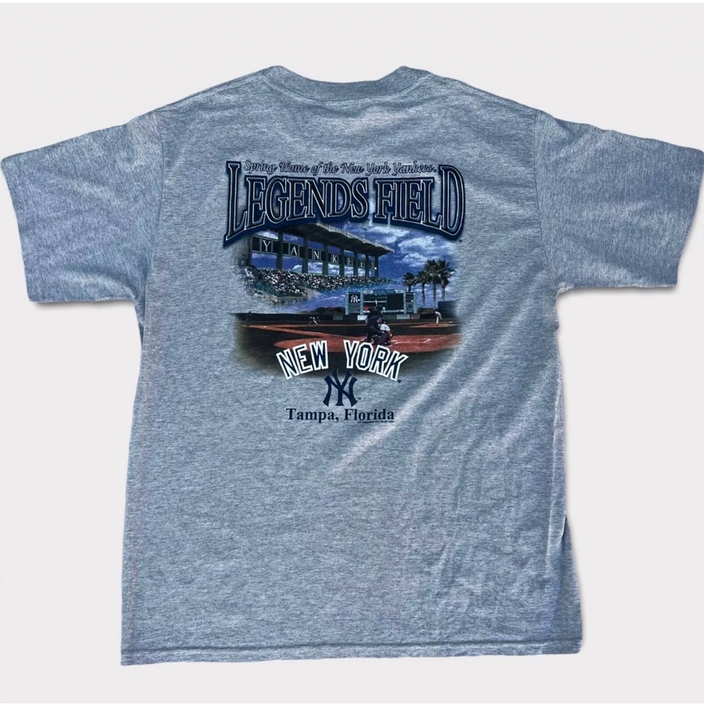 Vintage 2003 New York Yankees Legends Field Double Sided Tshirt Size L Gray EUC